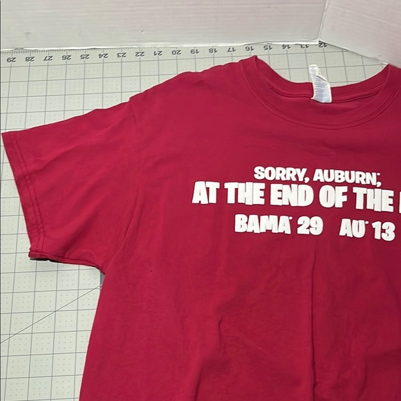 Gildan Red Graphic Short Sleeve Tee - Picture 5 of 10